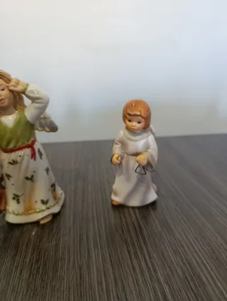 3 Figuras Ángeles Goebel