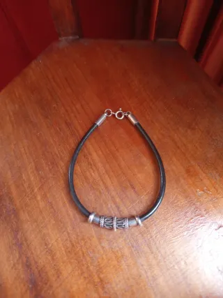 Pulsera Plata Ley y Caucho