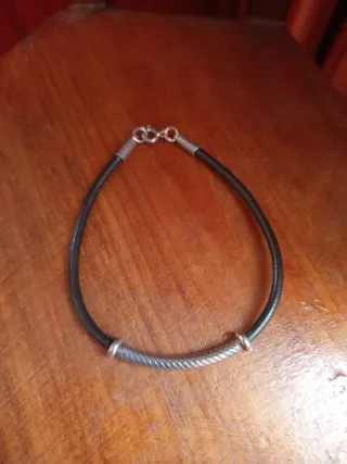 Pulsera Plata Ley y Caucho