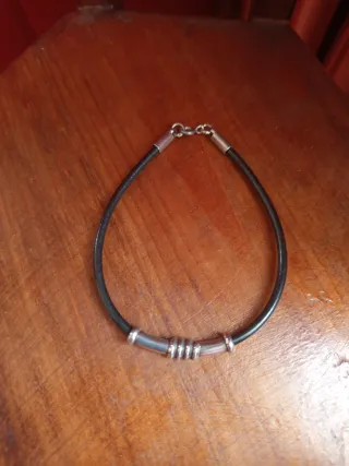 Pulsera Plata Ley y Caucho