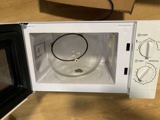 Microondas blanco Bluesky
