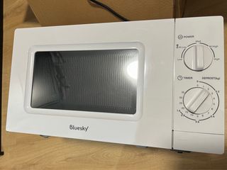 Microondas blanco Bluesky