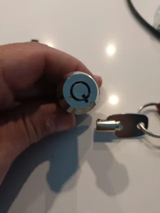 Cerradura/interruptor de contacto con cables