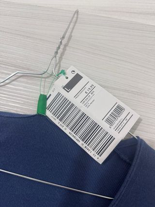 Maglia Benetton nuova scollo V tg L