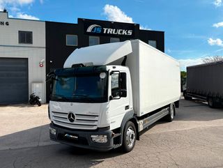 Camion rigido Mercedes Atego 1524 2015