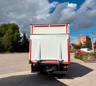 Camion rigido Mercedes Atego 1524 2015