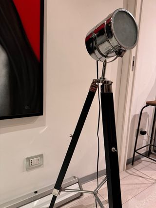 Lampada da terra stile studio fotografico