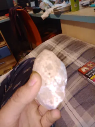 Piedra con posible óxido de oro