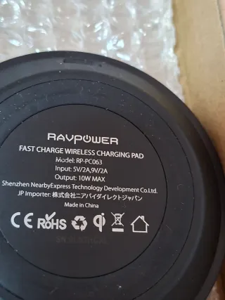 Base Cargador Inalámbrico Móvil RAVPOWER