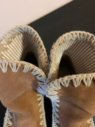 Botas de ante con suela de esparto