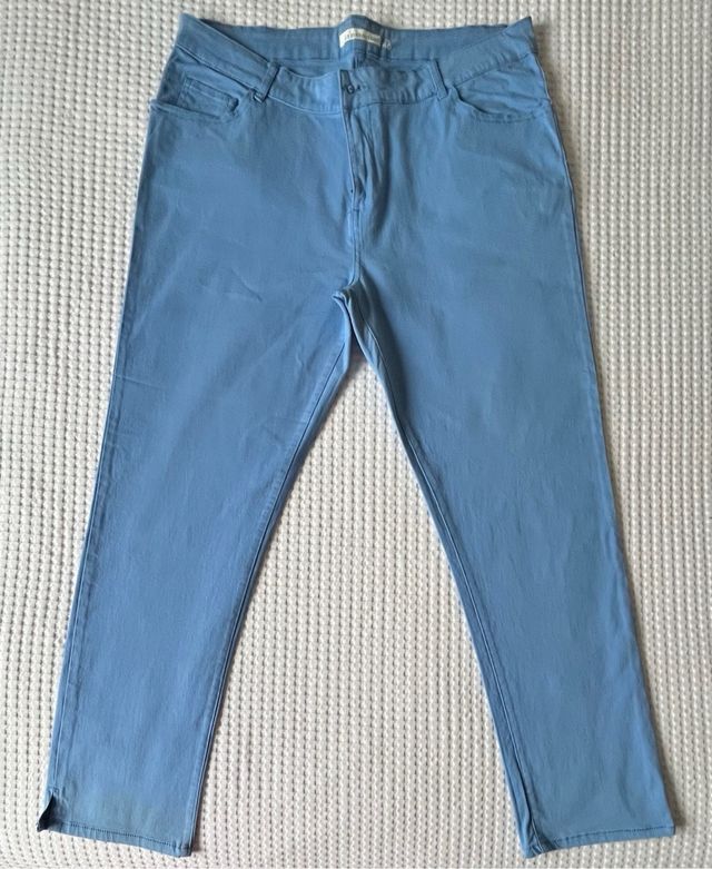 Lote 2 calças jeans skinny femininas T. 46