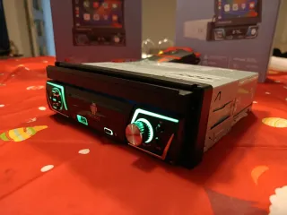 Radio Android GPS CarPlay WiFi YouTube