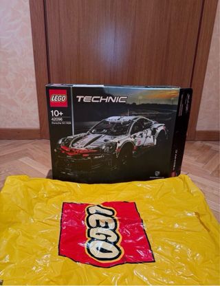 LEGO Technic Porsche 911 RSR 42096