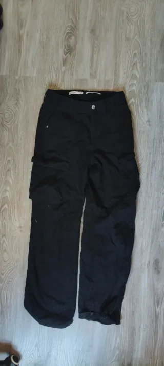 Pantalón Cargo Negro Bershka