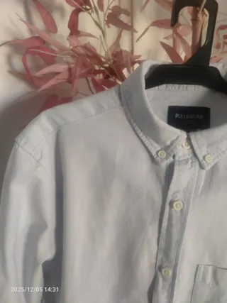Camisa Pull&Bear azul claro Talla M
