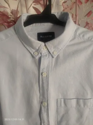 Camisa Pull&Bear azul claro Talla M