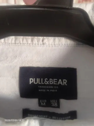 Camisa Pull&Bear azul claro Talla M