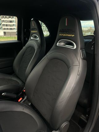 Abarth 595 Scorpioneoro