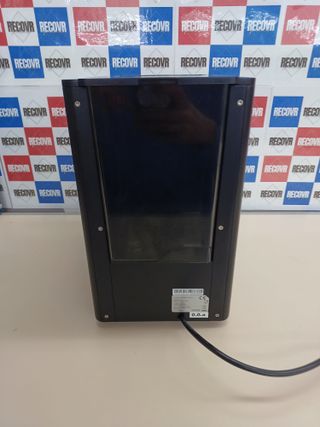 Cafetera superautomática WiFi 19 bares con tanque — Cecotec