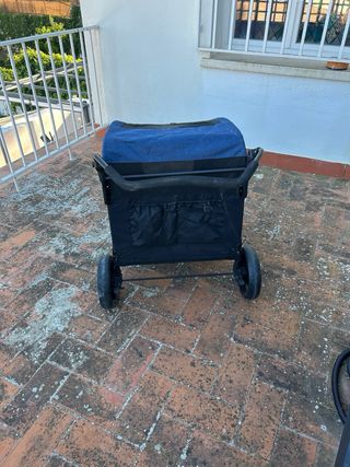 Cochecito para perros azul