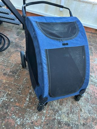 Cochecito para perros azul