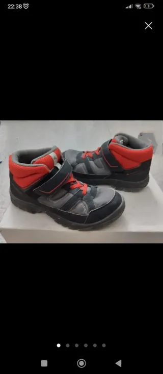 Botas de senderismo Decathlon talla 32