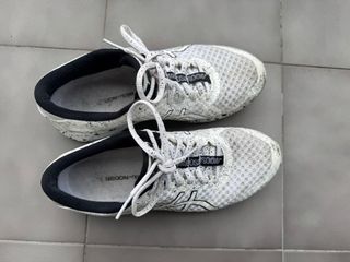 Zapatillas running mujer Asics blancas