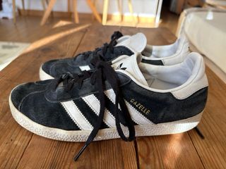 Zapatillas Adidas Gazelle Negras y Blancas
