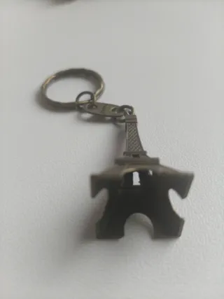 Llavero Torre Eiffel Metal