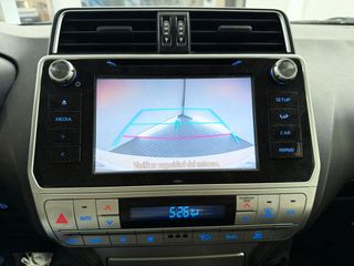 TOYOTA Land Cruiser 2.8 D4D VX