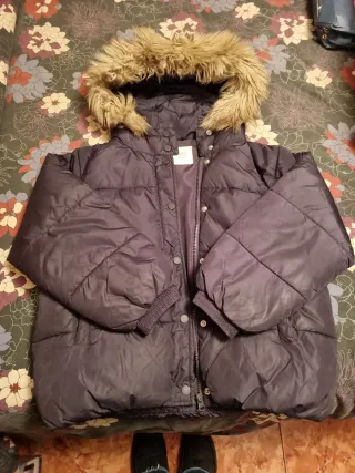 Plumas niña El Corte Inglés capucha pelo