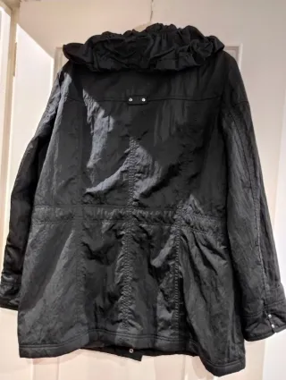 Cazadora Canda negra acolchada