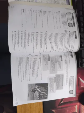 Complete First Students Book without answers En...