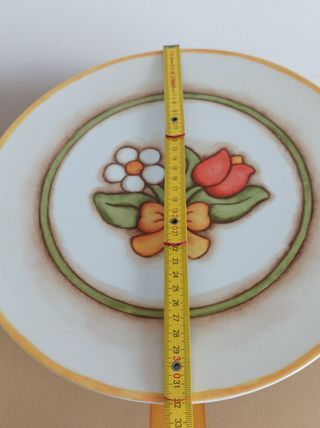 Thun alzata country con cartellino.