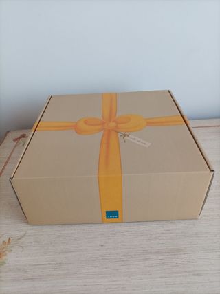 Thun alzata country con cartellino.