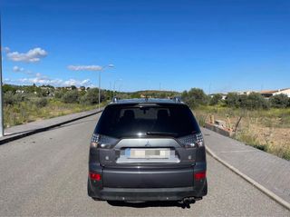 Mitsubishi Outlander 2009