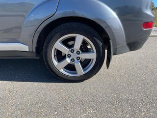 Mitsubishi Outlander 2009