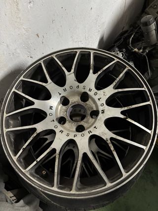 Llantas 17 Motorsport