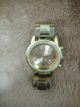 Reloj Geneva Acero Inoxidable Dorado