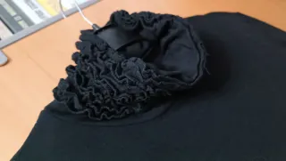 Jersey cuello alto negro talla M