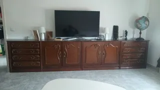 Mueble de salón madera antiguo