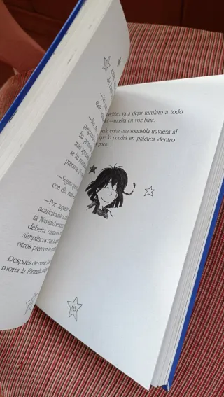 Kika Superbruja y el hechizo de la Navidad (Kik...