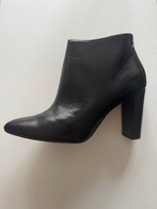 Botines negros tacón alto