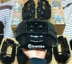 Pinzas Brembo 4 PistonesPINZAS BREMBO 4 PISTONES V