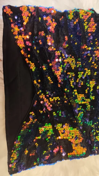 Falda corta lentejuelas multicolor