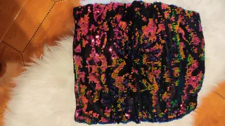 Falda corta lentejuelas multicolor