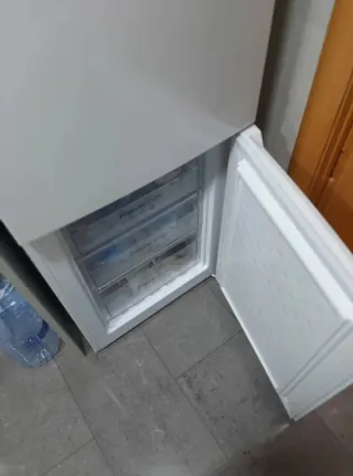 Nevera Combi Cecotec