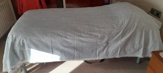 Colcha Cama Individual Azul y Blanca