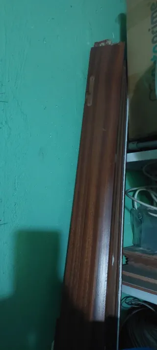 Puerta de madera maciza Medidas 2m altox72 ancho