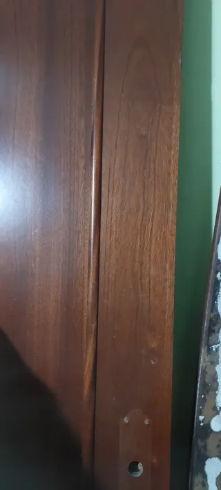 Puerta de madera maciza Medidas 2m altox72 ancho